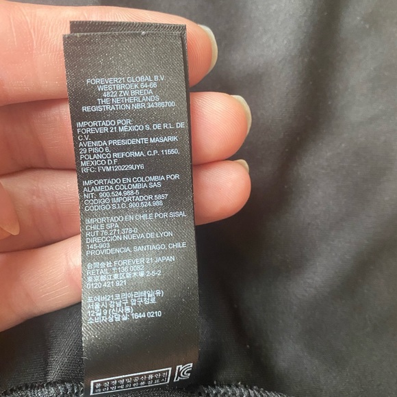 Forever 21 Flowy Workout Top - Picture 7 of 7